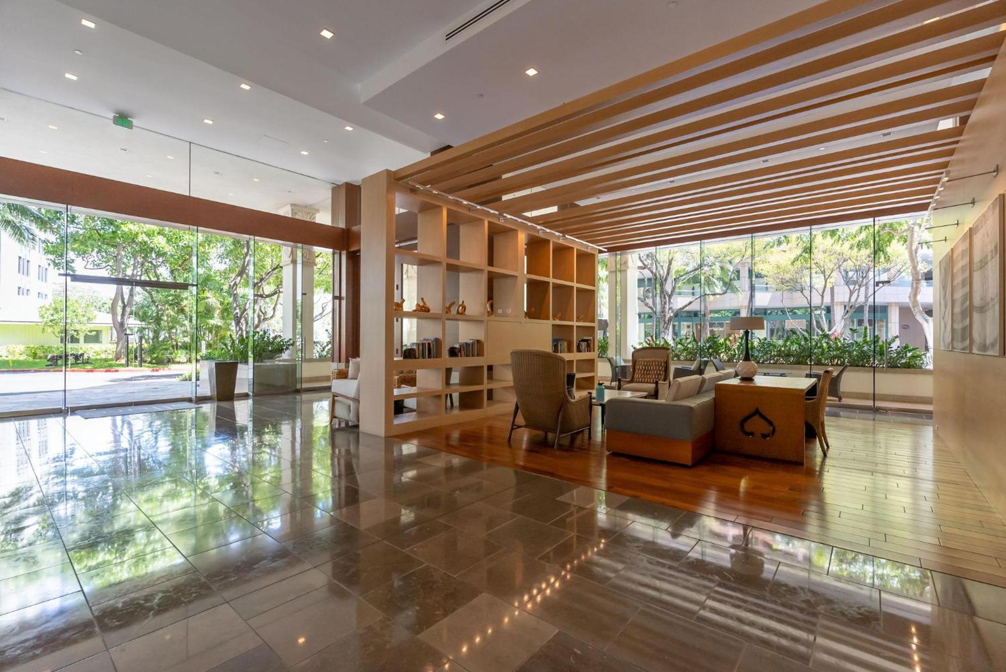 Allure Waikiki